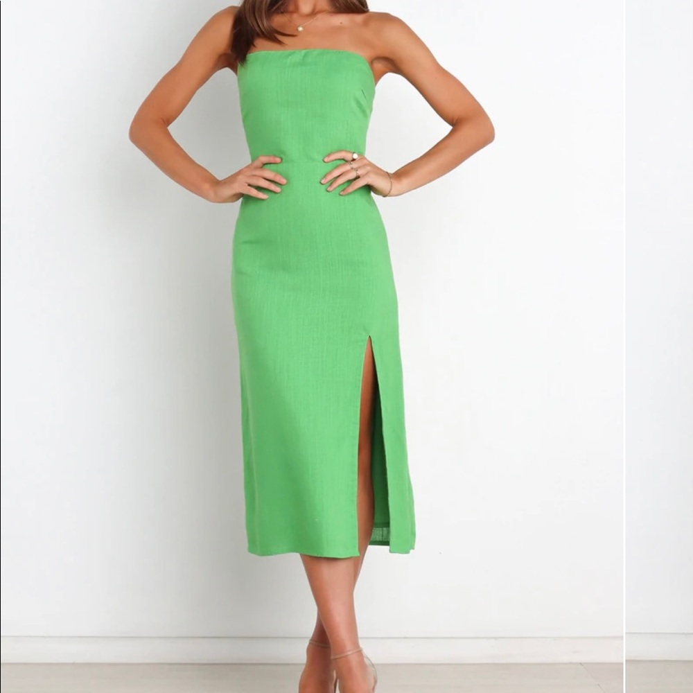NWT Green Strapless Midi Dress
